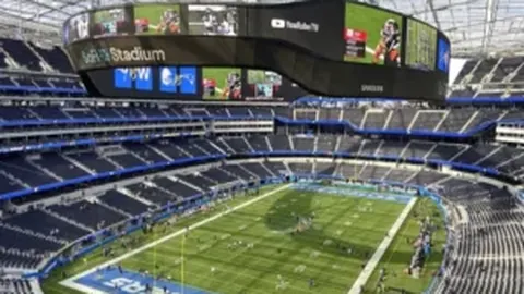 马内乌龙反送利物浦，法比尼奥门线救险，欧冠小组赛首轮阿贾克斯败绩